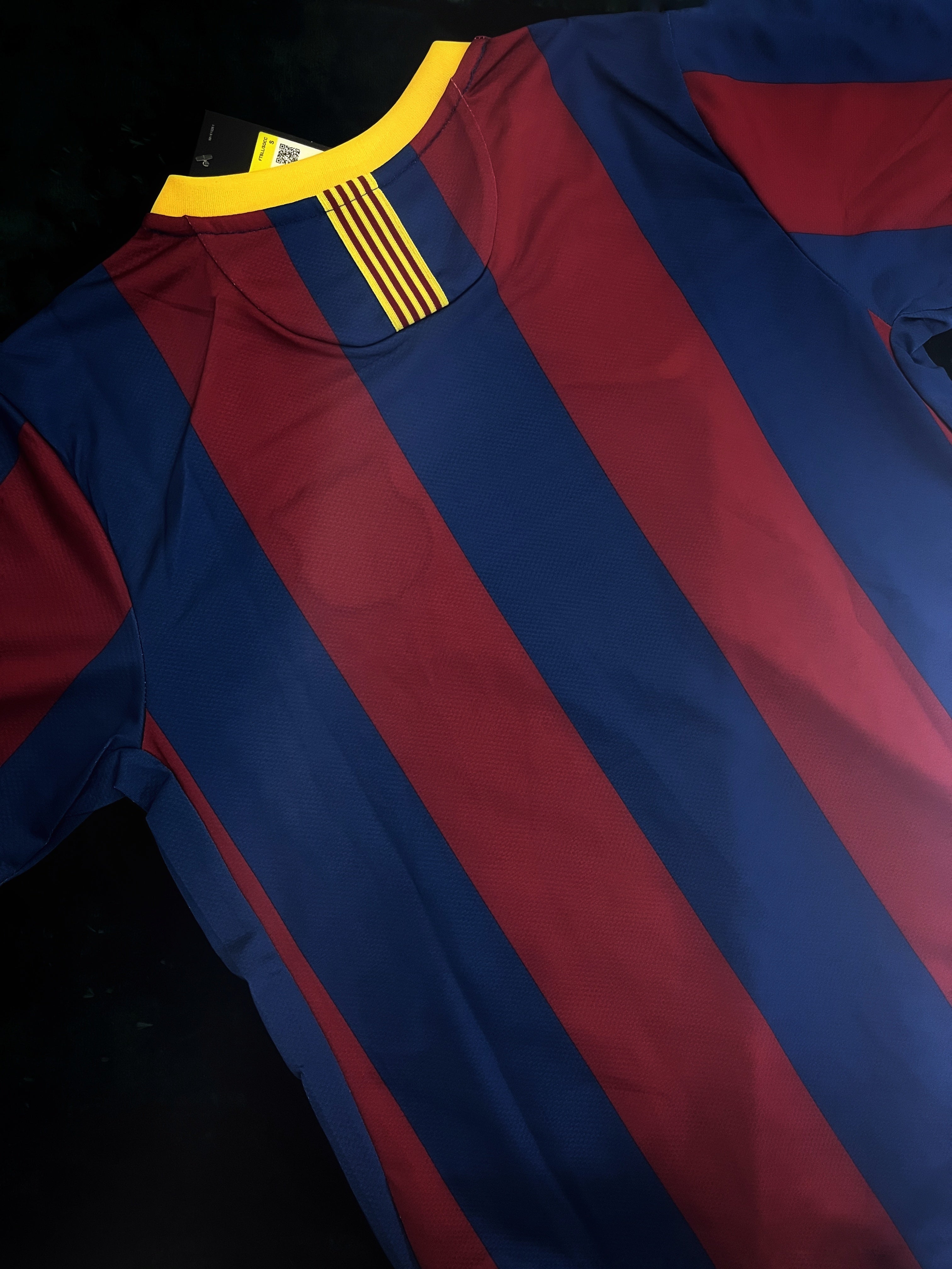 BARCELONA RETRO 2010/2011 [PLAYER EDITION]