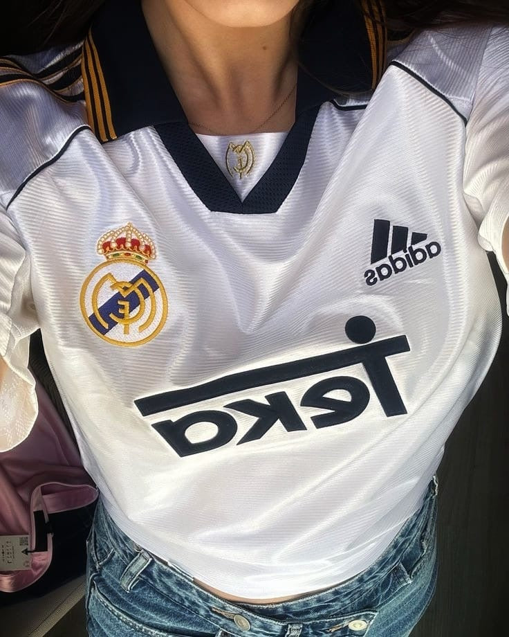 Real Madrid Retro 1998/1999 (player edition)
