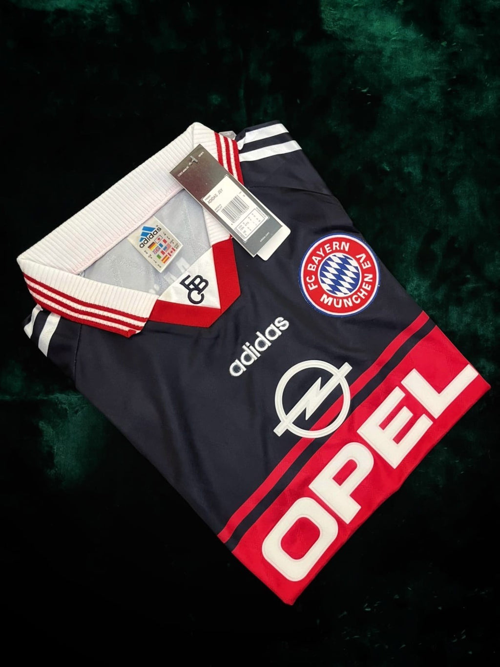 Bayern Munich Retro 1997/1998 (player edition)