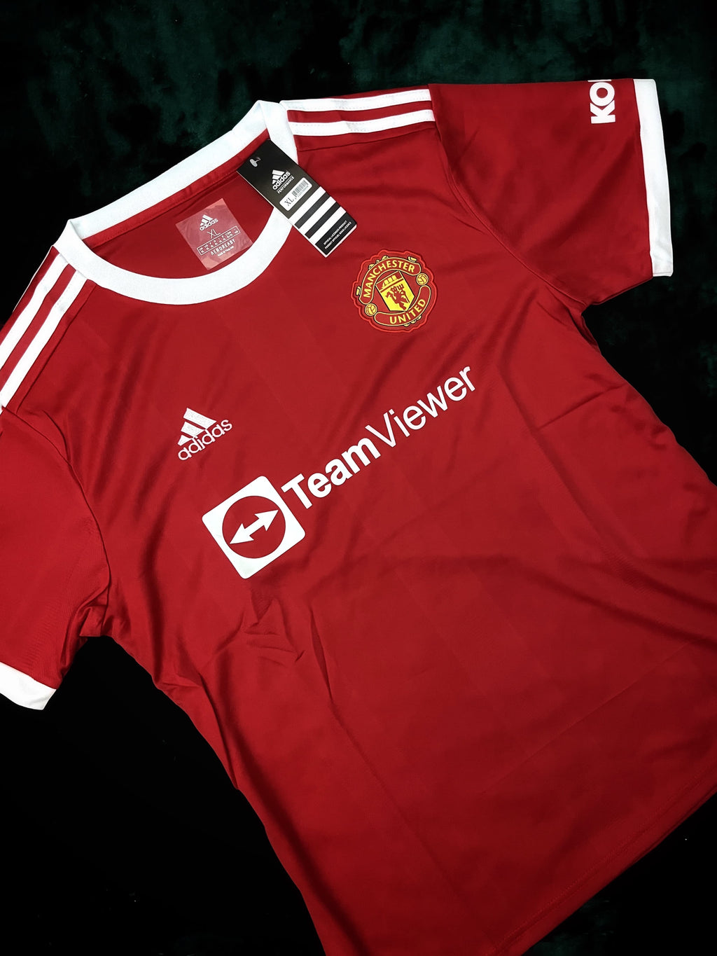 Manchester United Home 21/22 Retro